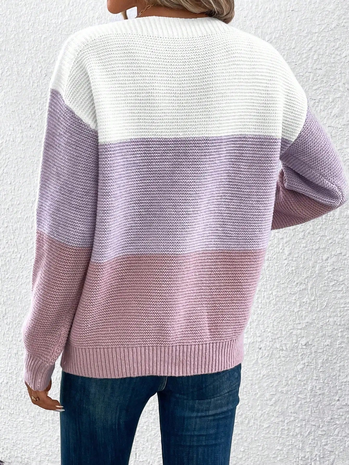 Louna - Elegant Winter Sweater