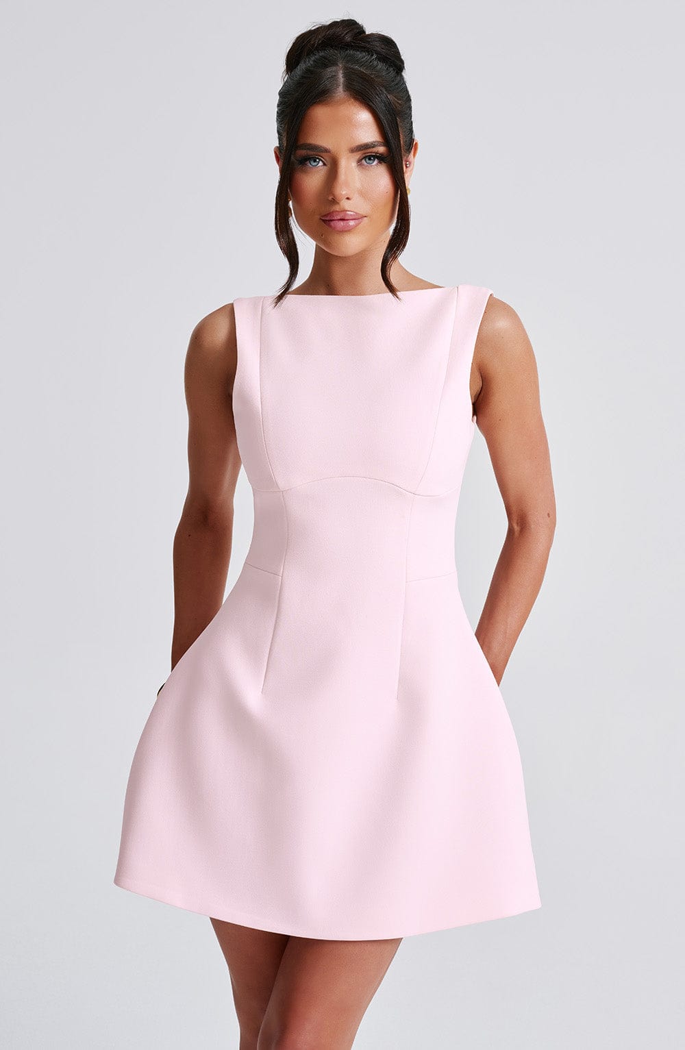 LILA BACKLESS MINI DRESS - BLUSH