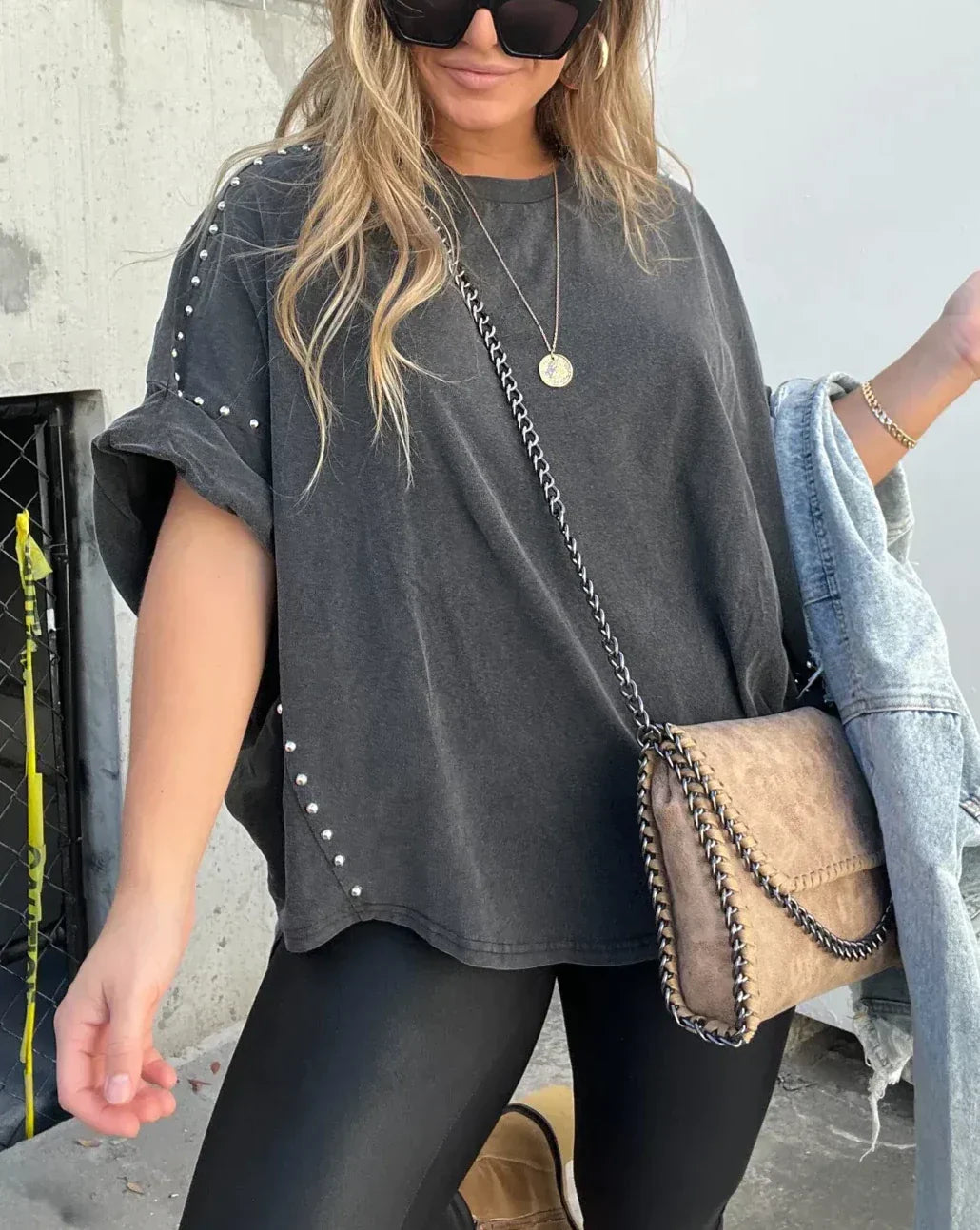 Bella - STUDDED OVERSIZED TEE