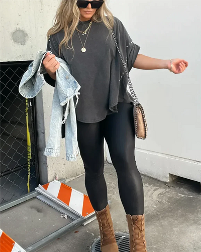 Bella - STUDDED OVERSIZED TEE